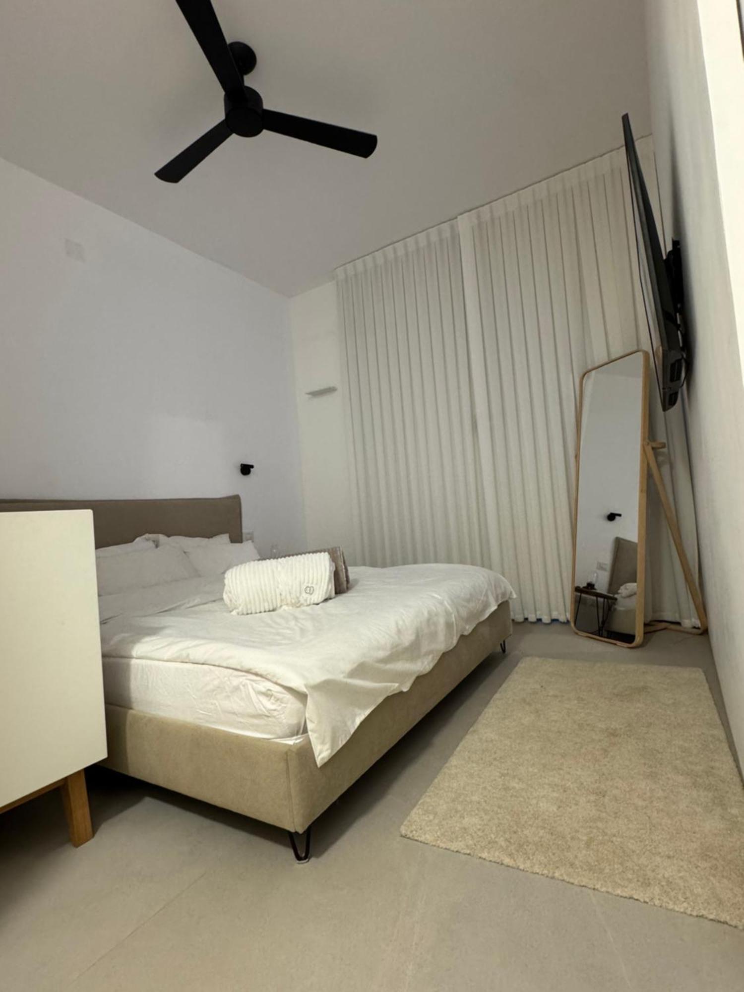 סוויטה פרטית ברמת צבי Hotel Luaran gambar